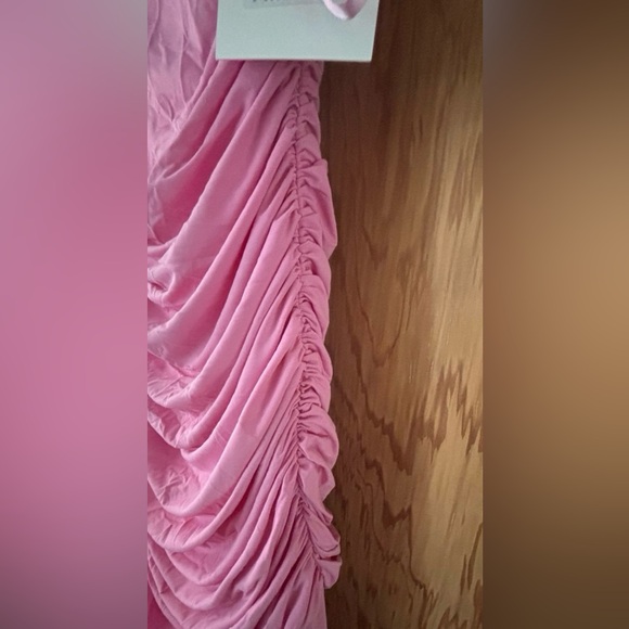 NWT Runaway the Label CARLY MAXI DRESS - BUBBLEGUM size Small - Picture 7 of 13